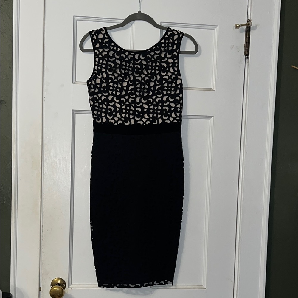 Elegant Black Sleeveless Dress